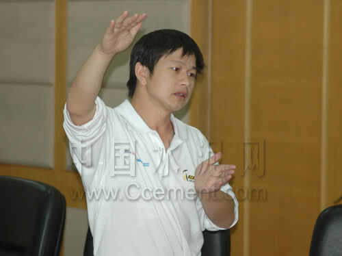 东鼎集团董事长_雄鼎集团董事长照片(3)